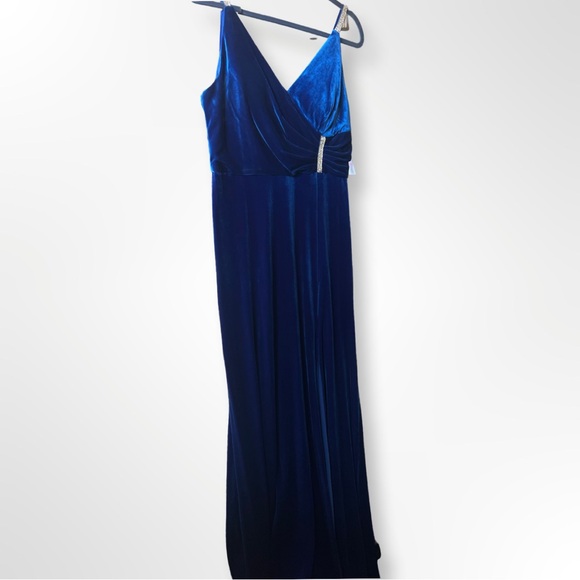 Nightway Stretch Velvet Faux Wrap Evening Gown size 10 brand new - Picture 5 of 11
